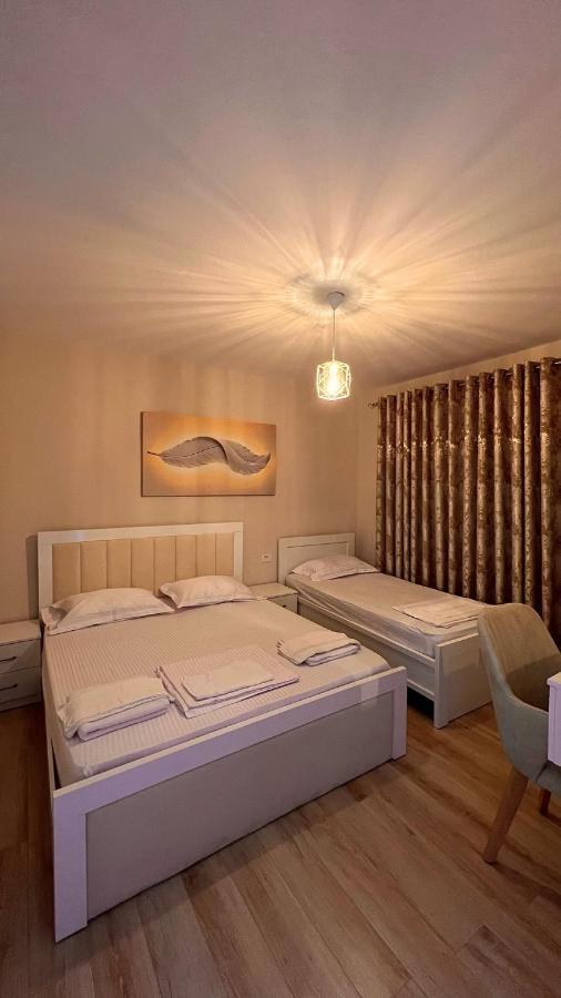 Klinti'S Apartment Берат Екстер'єр фото