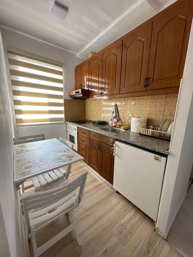 Klinti'S Apartment Берат Екстер'єр фото
