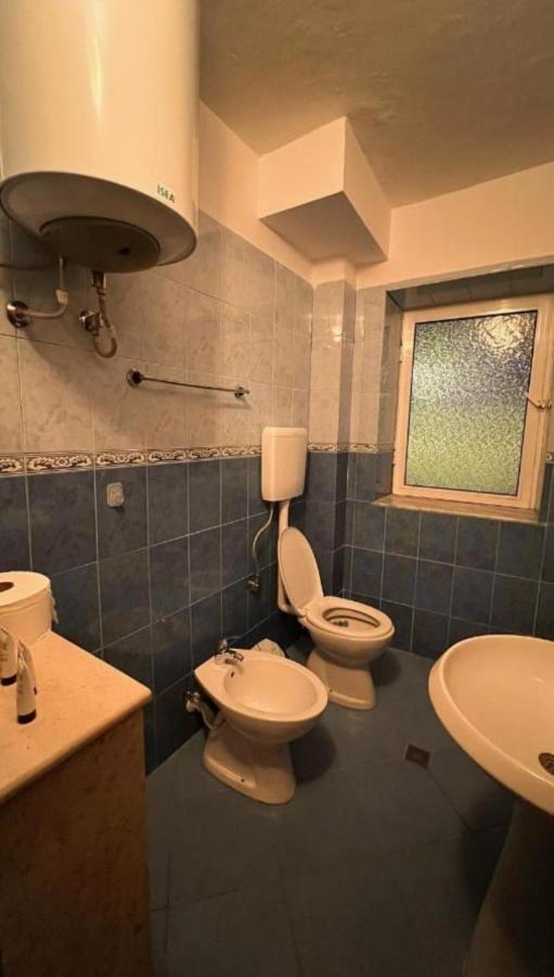 Klinti'S Apartment Берат Екстер'єр фото